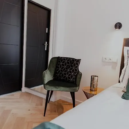 Raam 2* Amszterdam